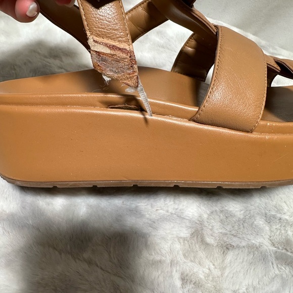 Vionic Leather Fisherman Wedges Delano Camel Size 9 - Picture 3 of 8